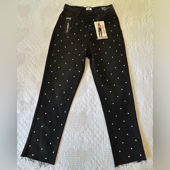 Jeans - Picture 8 of 12